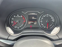 Audi Q2 40 TFSI quattro Sport in mythosschwarz metallic