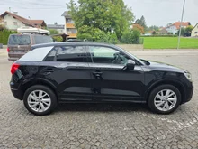 Audi Q2 40 TFSI quattro Sport in mythosschwarz metallic