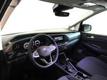 VW Caddy Life TDI 4MOTION in Deepblack Perleffekt