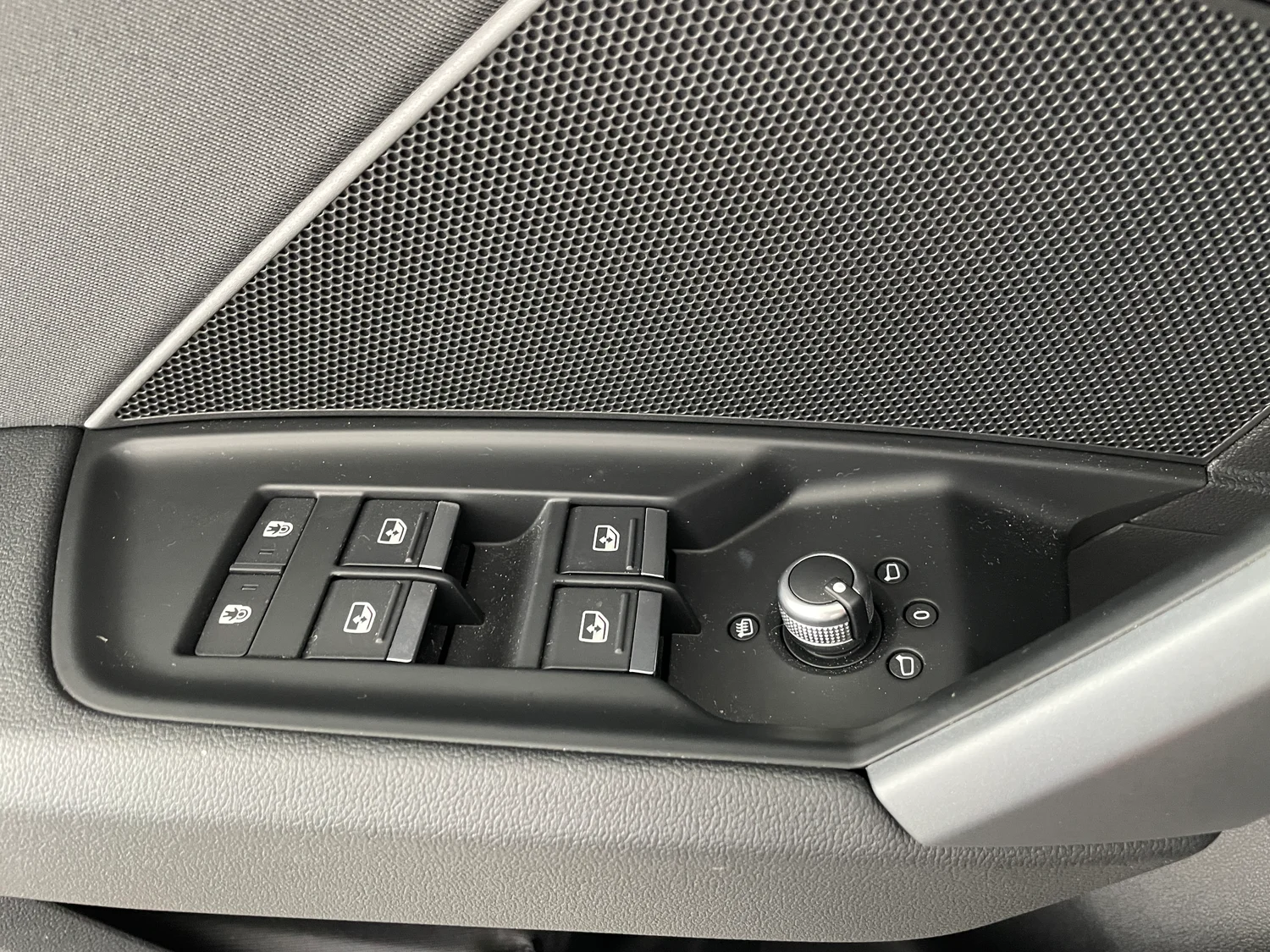 Bild eines Audi A3 allstreet 40 TFSI e