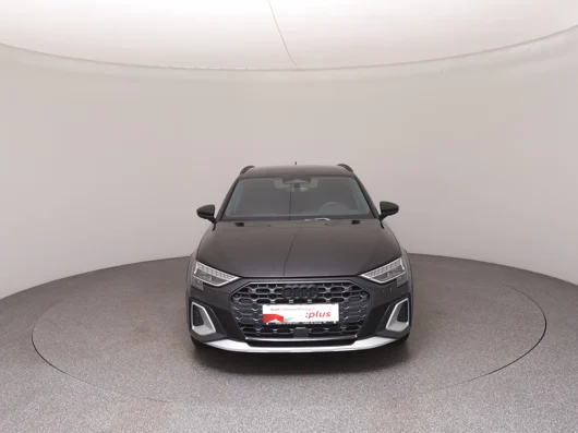 Bild eines Audi A3 allstreet 40 TFSI e