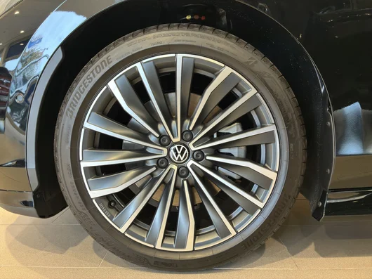 Bild eines VW ID.7 Tourer Pro S 210 kW Business-86 kWh