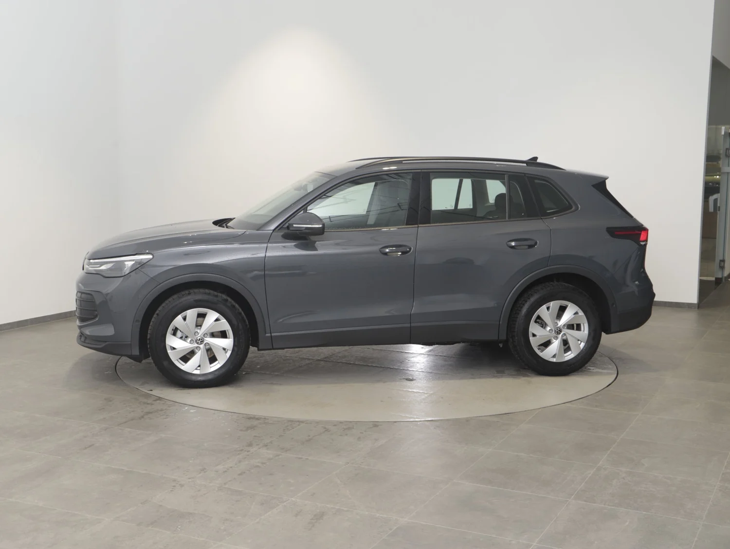 Bild eines Tiguan 4Me eTSI DSG