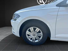 VW Polo in Pure White