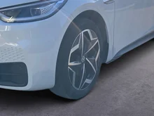 VW ID.3 Pro S 150 kW (5-Sitzer) in Gletscherweiß Metallic Dach Schwarz