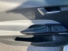 VW ID.3 Pro S 150 kW (5-Sitzer) in Gletscherweiß Metallic Dach Schwarz