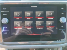 VW Tiguan R-Line TDI SCR 4MOTION DSG in Delfingrau Metallic