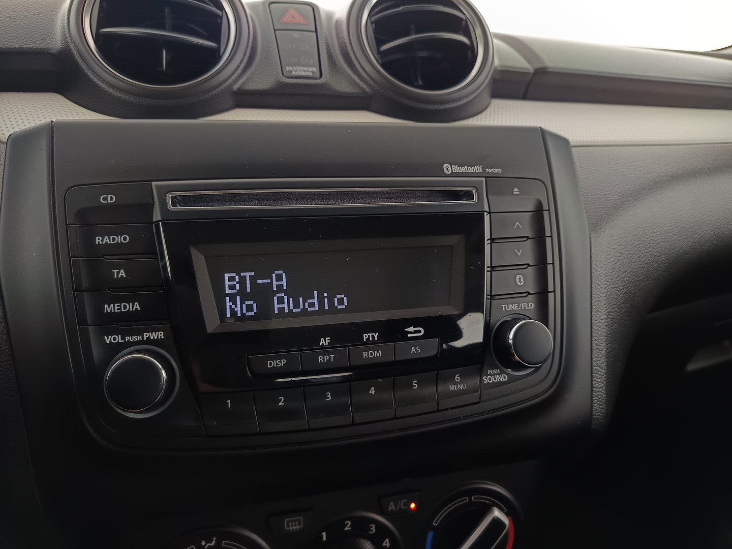 Suzuki Swift 1,2 Hybrid DualJet Clear | Bild 17 von 22