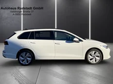 VW Golf Variant Life mHeV DSG in Pure White
