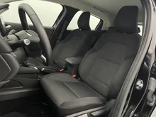 Renault Clio V Zen in schwarz