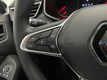 Renault Clio V Zen in schwarz