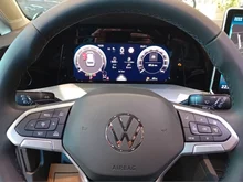 VW Golf Variant Business mHeV DSG in Mondsteingrau