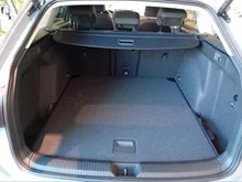 VW Golf Variant Business mHeV DSG in Mondsteingrau