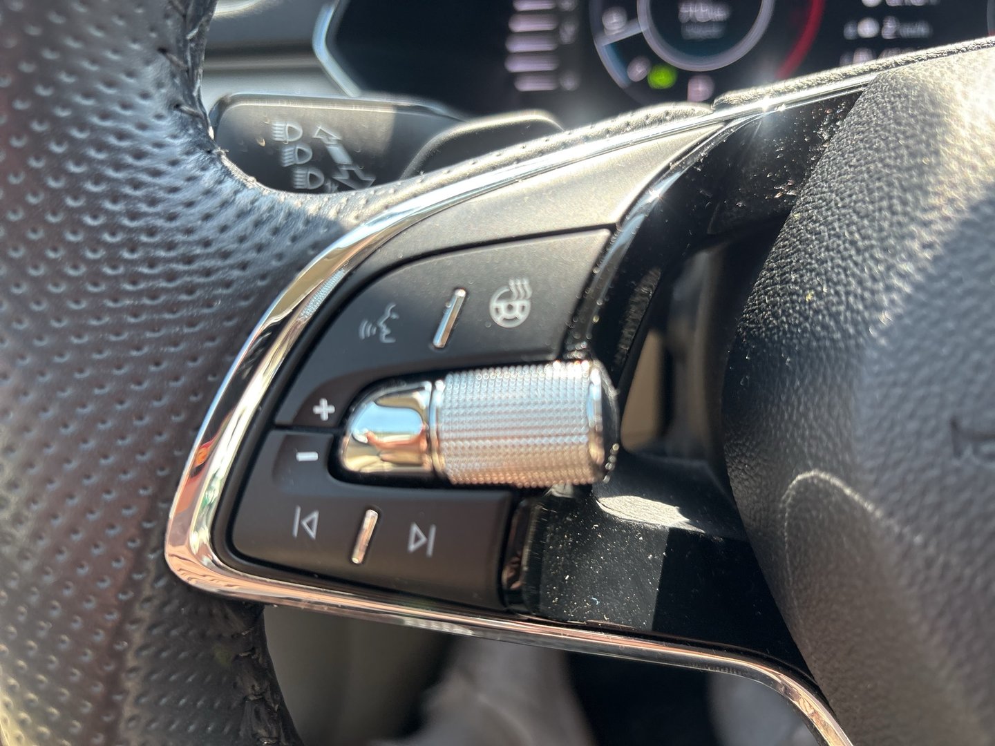 Škoda SUPERB Combi Style TDI DSG | Bild 12 von 23