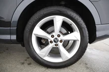 Audi Q3 Sportback 35 TDI S line exterieur in MYTHOS BLACK METALLIC