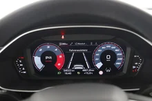 Audi Q3 Sportback 35 TDI S line exterieur in MYTHOS BLACK METALLIC