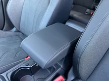VW Golf Rabbit mHEV DSG in Pure White