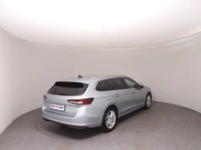 Škoda Superb Combi Selection iV TSI DSG in Pebble-Silber Metallic