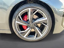 Audi A6 Avant e-tron quattro in Daytonagrau Perleffekt