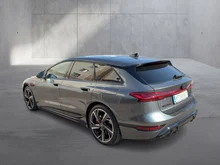 Audi A6 Avant e-tron quattro in Daytonagrau Perleffekt