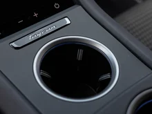 Porsche Taycan 4S in DOLOMITSILBERMETALLIC