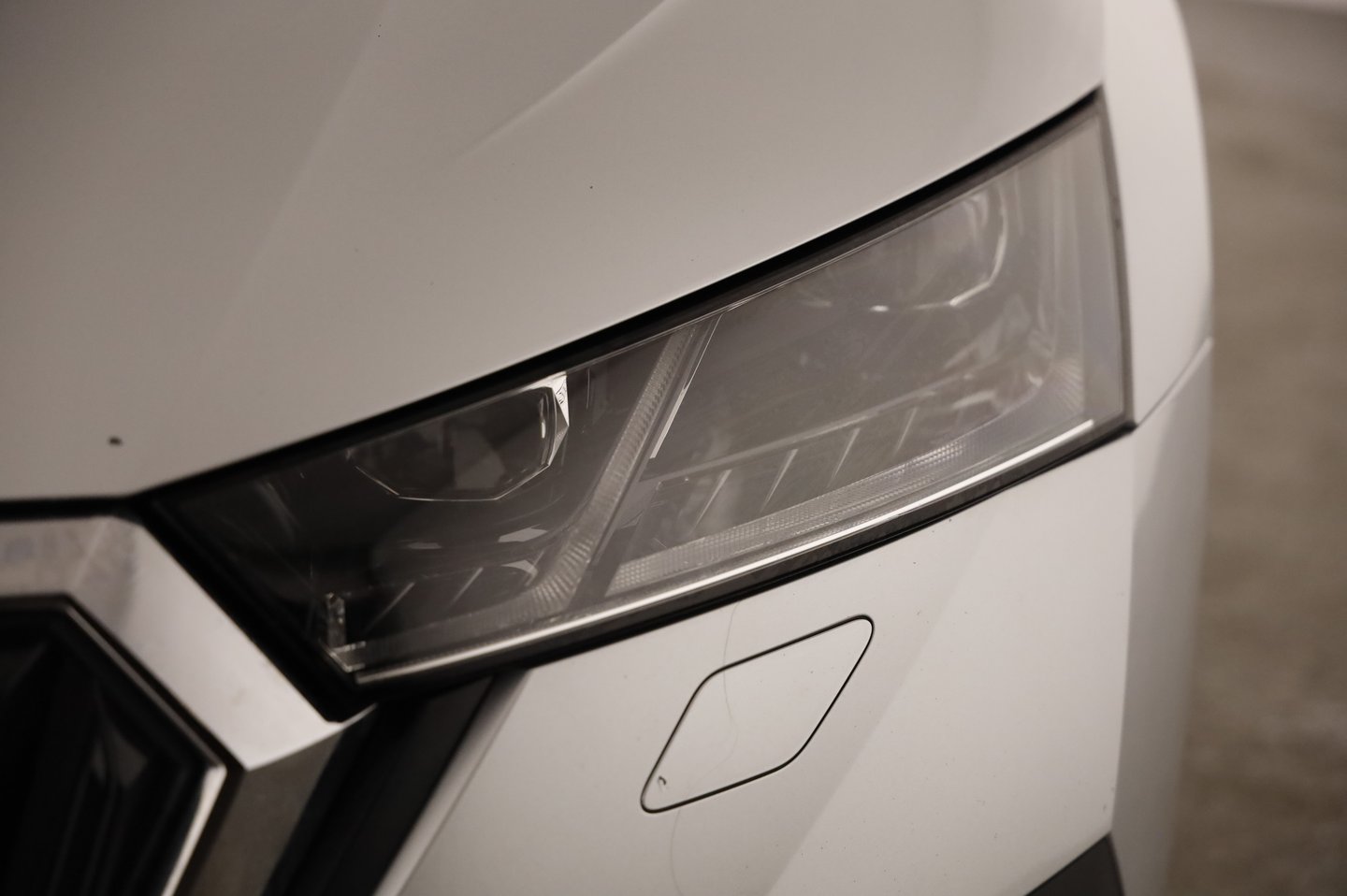 Škoda OCTAVIA Combi Premium TDI DSG | Bild 2 von 21