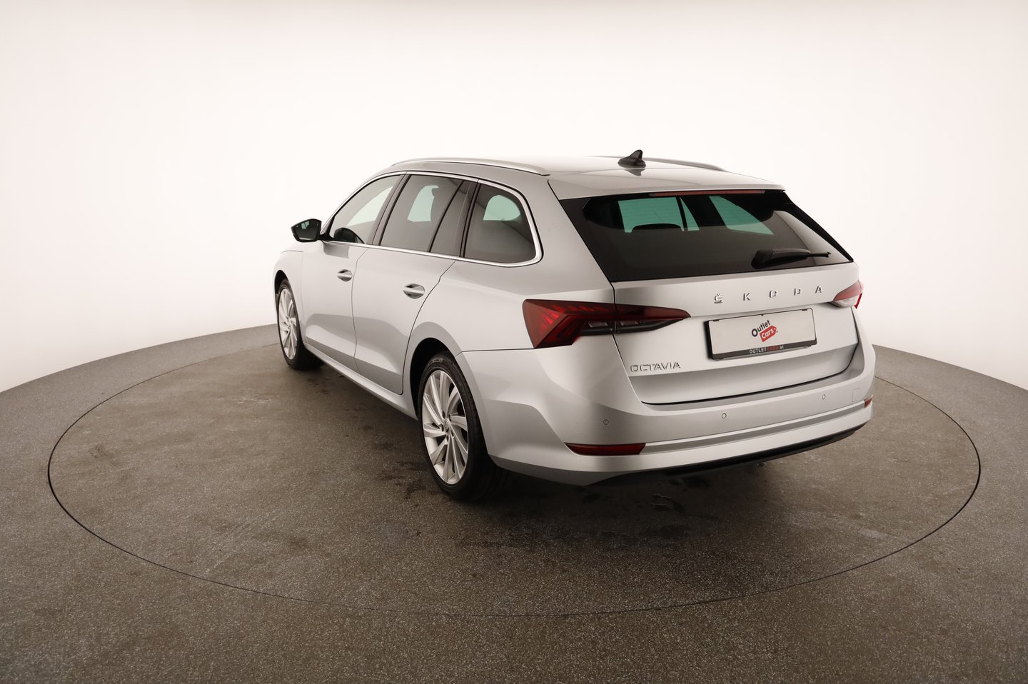 Škoda OCTAVIA Combi Premium TDI DSG | Bild 19 von 21