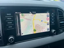 Škoda Karoq 4x4 Sportline TDI DSG in Black-Magic Perleffekt