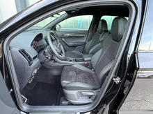 Škoda Karoq 4x4 Sportline TDI DSG in 1Z Schwarz-Magic Perleffekt
