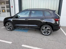 Škoda Karoq 4x4 Sportline TDI DSG in 1Z Schwarz-Magic Perleffekt