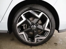VW Golf R-Line mHEV TSI DSG in CRYSTAL ICE BLUE METALLIC