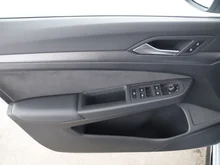 VW Golf R-Line mHEV TSI DSG in CRYSTAL ICE BLUE METALLIC
