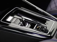 VW Golf R-Line mHEV TSI DSG in CRYSTAL ICE BLUE METALLIC