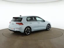 VW Golf R-Line mHEV TSI DSG in CRYSTAL ICE BLUE METALLIC
