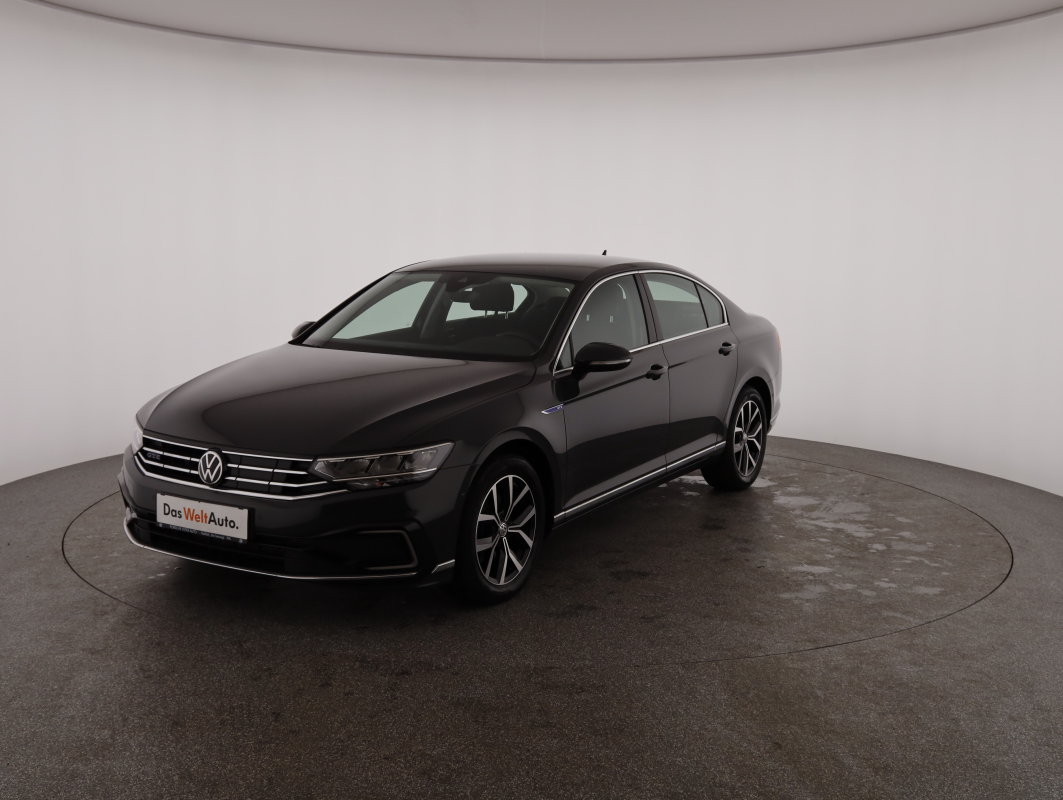 VW Passat GTE