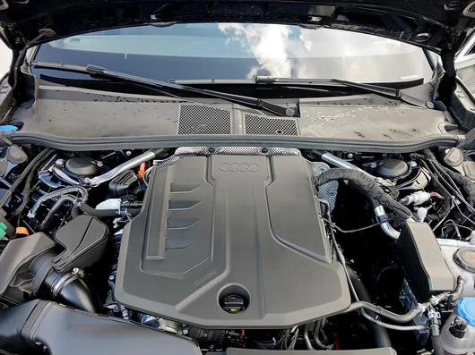 Bild eines Audi A5 Avant e-hybrid quattro 220 kW