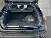 Audi A5 Avant e-hybrid quattro 220 kW in Mythosschwarz Metallic