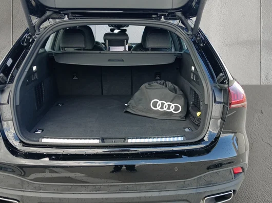 Bild eines Audi A5 Avant e-hybrid quattro 220 kW