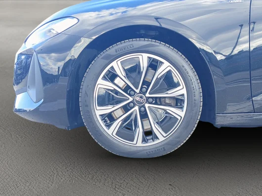 Bild eines Audi A5 Avant e-hybrid quattro 220 kW