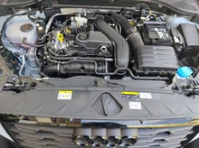 Audi Q2 35 TFSI S line in PFEILGRAU PERLEFFEKT