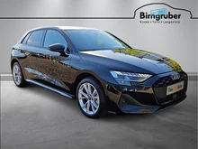 Audi A3 Sportback 30 TFSI in Mythosschwarz Metallic