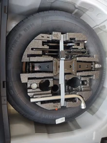 Thumbnail-Foto von Fahrzeug