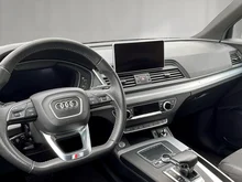 Audi Q5 55 TFSI e quattro Sport in quantumgrau