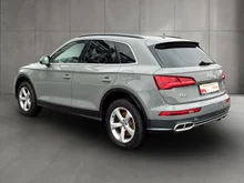 Audi Q5 55 TFSI e quattro Sport in quantumgrau