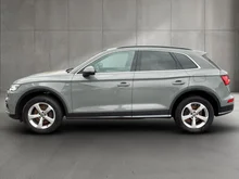 Audi Q5 55 TFSI e quattro Sport in quantumgrau