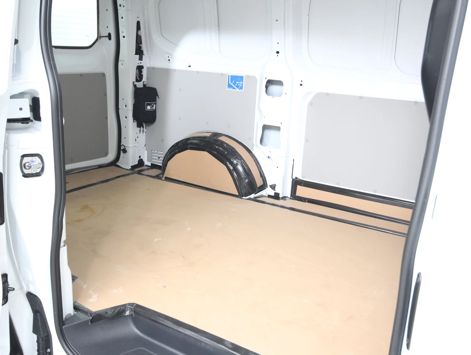 Bild eines Transporter Kastenwagen TDI