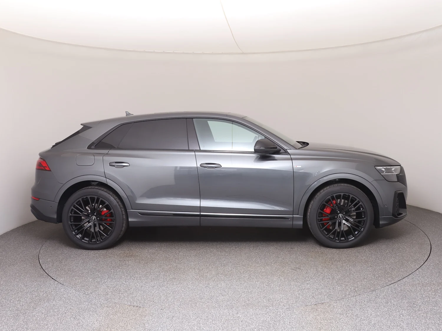 Bild eines Audi Q8 TFSI e quattro 290 kW