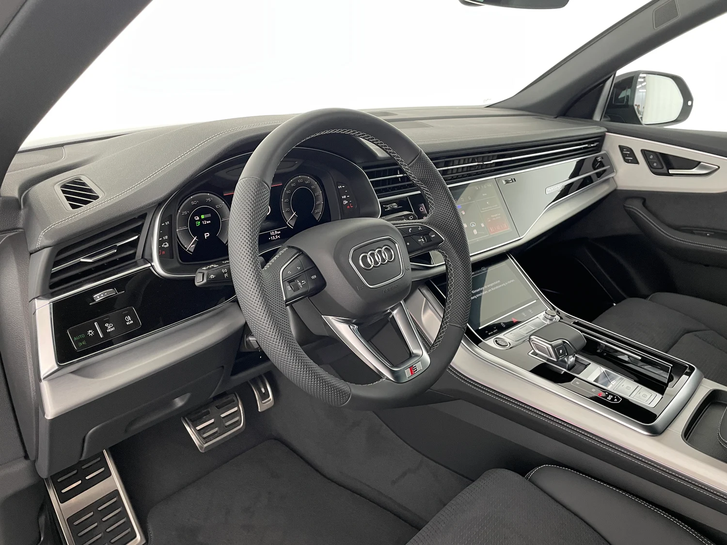 Bild eines Audi Q8 TFSI e quattro 290 kW