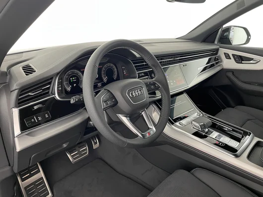 Bild eines Audi Q8 TFSI e quattro 290 kW