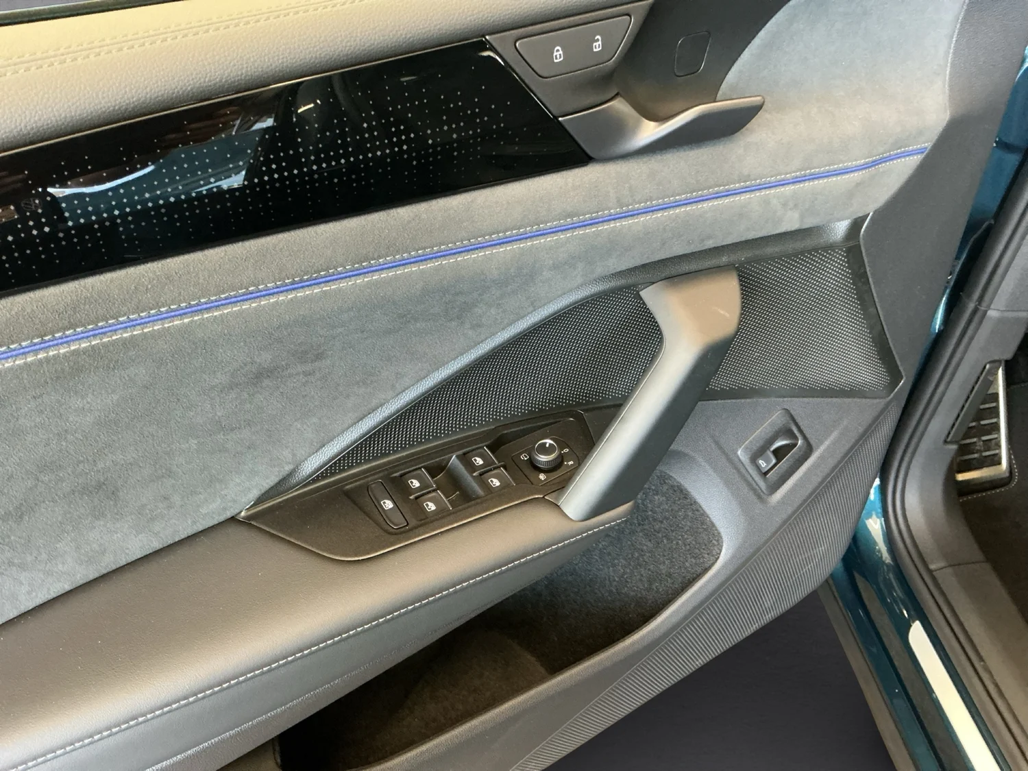 Bild eines VW Tiguan Sport TDI 4MOTION DSG